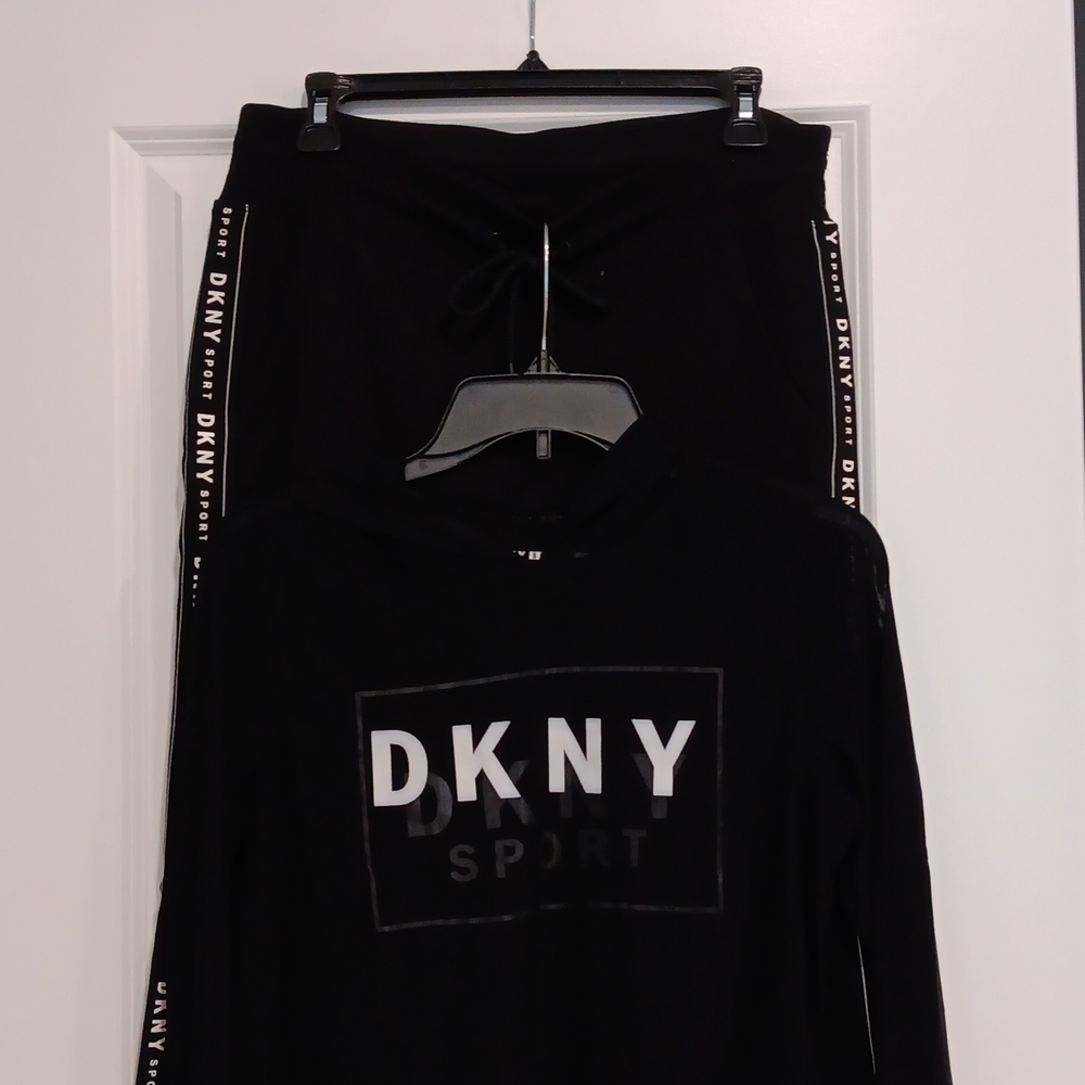 Sweatpants and sweatshirt